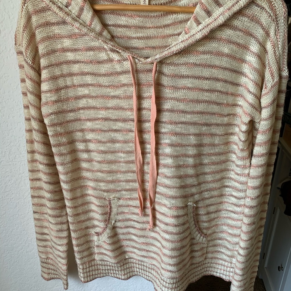 Sweater - Picture 2 of 5